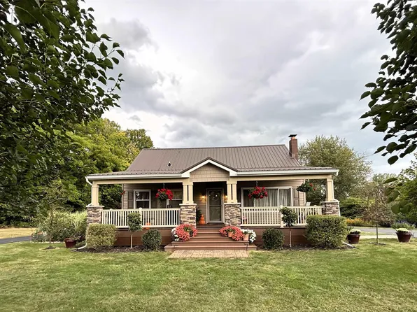 727 E Waits Rd, Kendallville, IN 46755