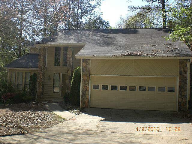 2nd image of 9590 Hillside Dr