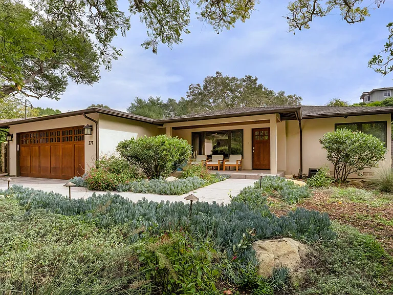 277 Canon Dr — Photo 1