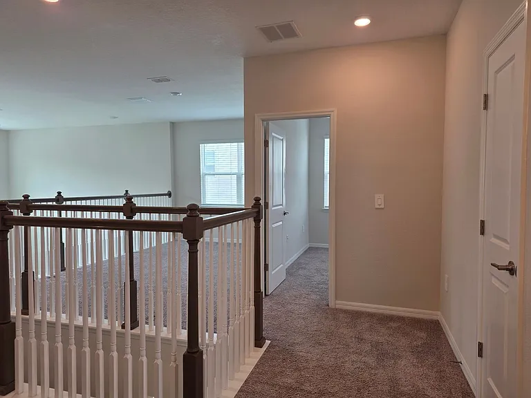 2865 High Pointe St — Photo 28