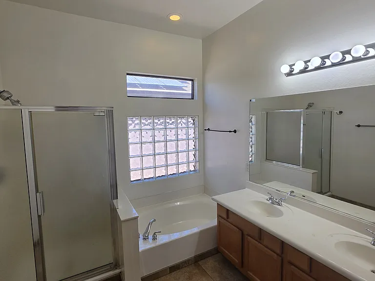 4307 E Williams Dr — Photo 11