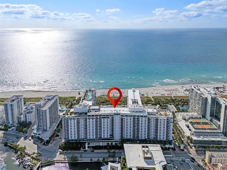 2301 Collins Ave #621 — Photo 28
