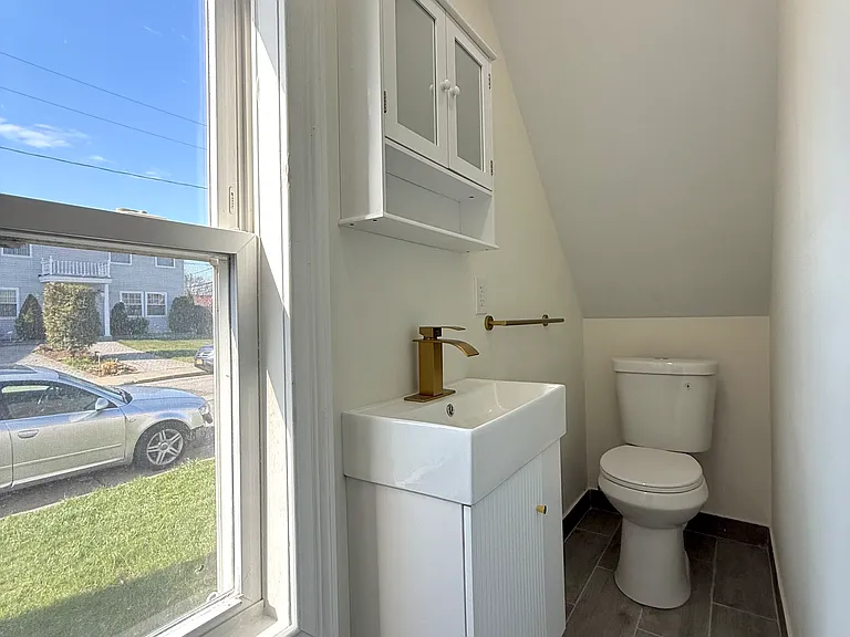 144 W End Ave — Photo 15