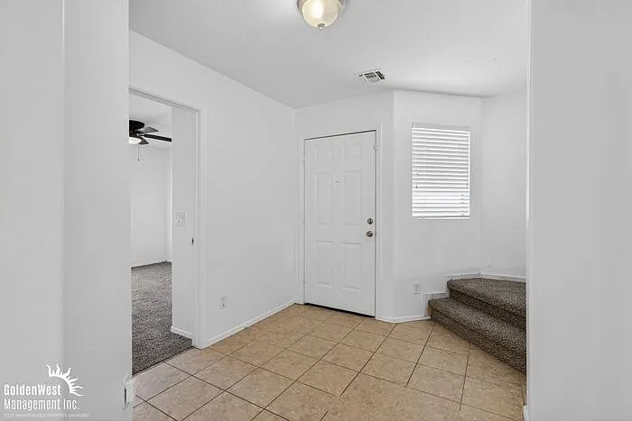 24011 N Cargo Ave — Photo 2