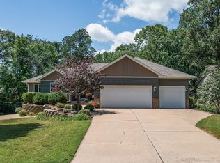 19396 Auburn St NW, Elk River, MN 55330