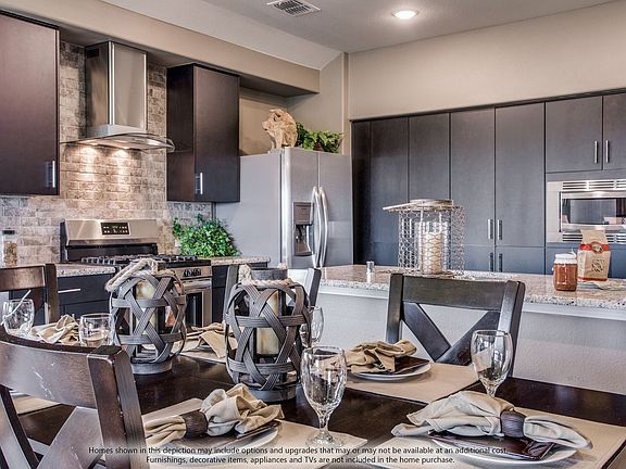 Redbud Dining Area