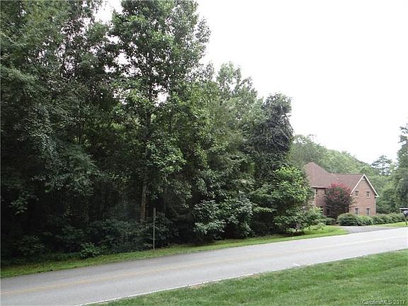 3rd image of 941 25th Avenue Dr NW