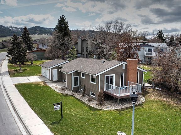 5th image of 5495 23rd Ave