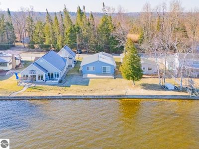 1022 1/2 Iroquois Ave, Prudenville, MI, 48651