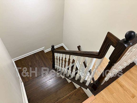 3rd image of 368 Firehouse Pl