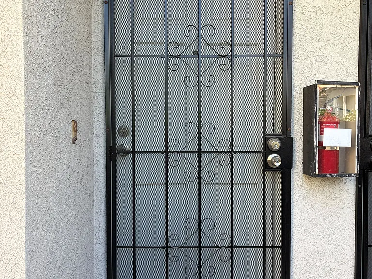 9011 E Fairview Ave #B — Photo 5