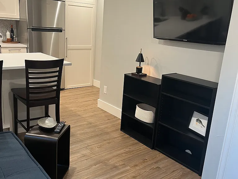 651 Somerset Dr #2 — Photo 3