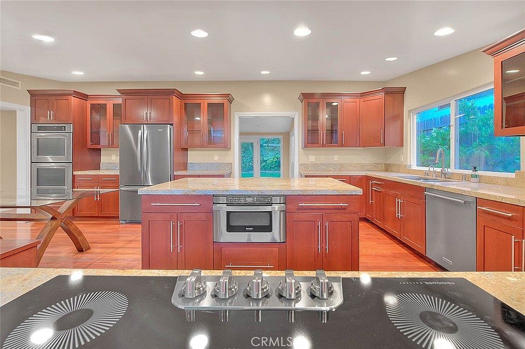 Rancho Palos Verdes, CA 90275