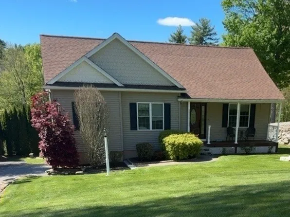 31 Servant Way, Southbridge, MA 01550