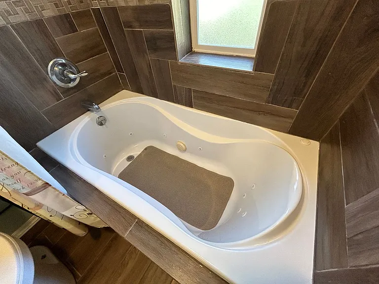 117 W Adams Ave — Photo 37