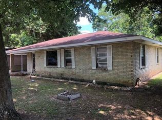 723 Poret St, Marksville, LA 71351