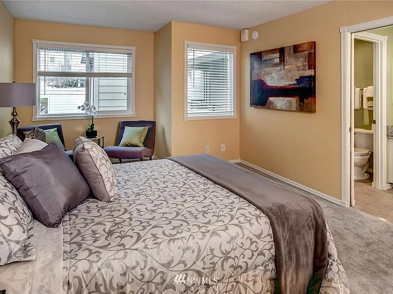 7459 Old Redmond Rd — Photo 6