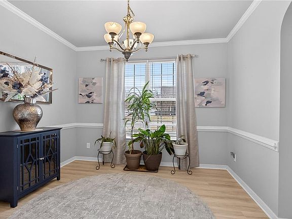 4th image of 1237 Veranda Way