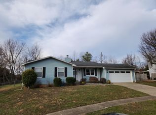 789 Magnolia Dr, Radcliff, KY 40160