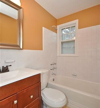 2nd image of 153 Scott Ave