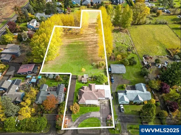 1045 SW 53rd St, Corvallis, OR 97333