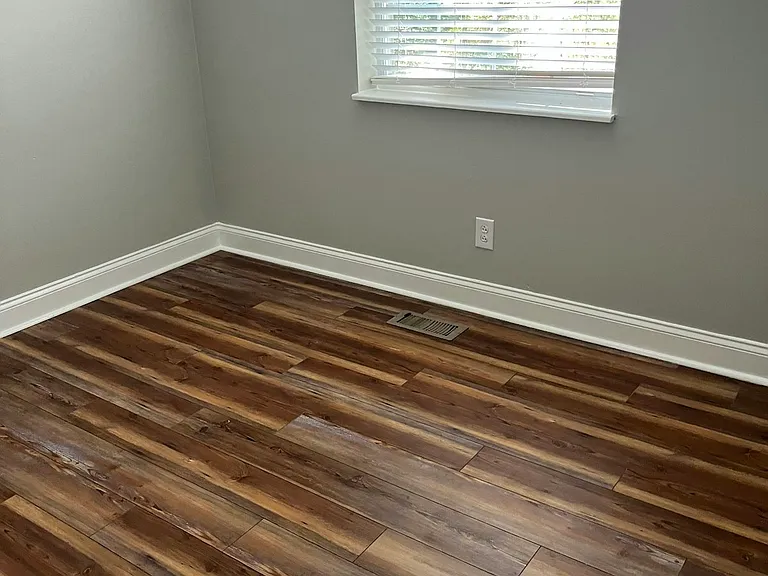 2205 Ridgecrest Dr — Photo 10