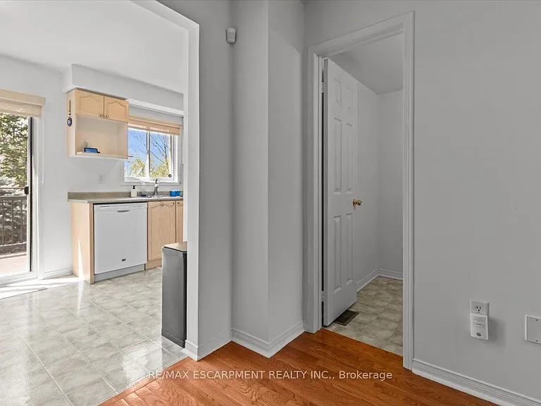 373 Fairgate Way — Photo 8