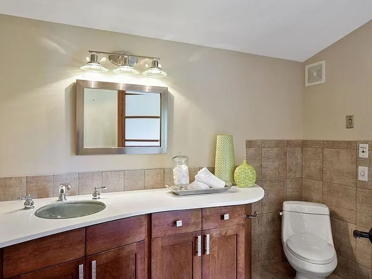 3517 W 21st St — Photo 23
