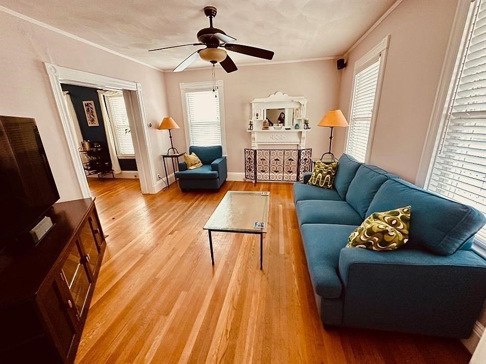 103 Grove St, Melrose, MA 02176 Zillow