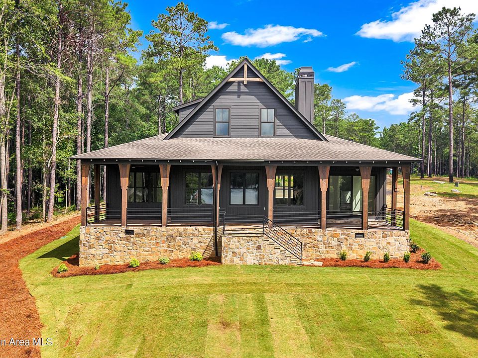 1st image of 67 Cove Cir