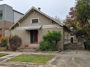 506 Pacific St, Houston, TX 77006