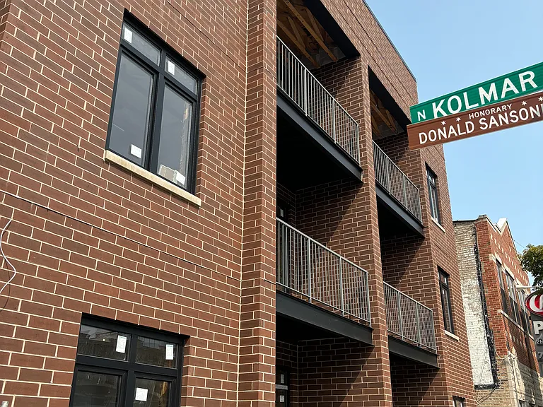 4007 N Kolmar Ave — Photo 21