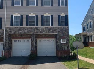 2860 Chinkapin Oak Ln #203, Woodbridge, VA 22191