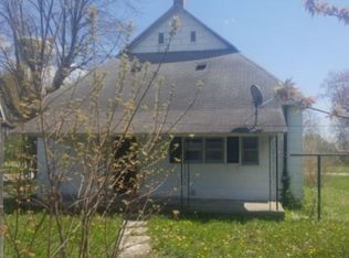590 2nd St NW, Linton, IN
