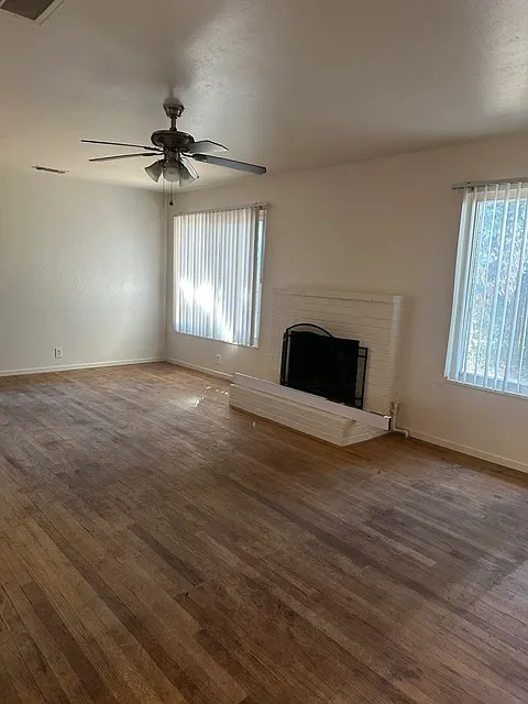 3 bed, 1400 sqft, $2,300 — Photo 4