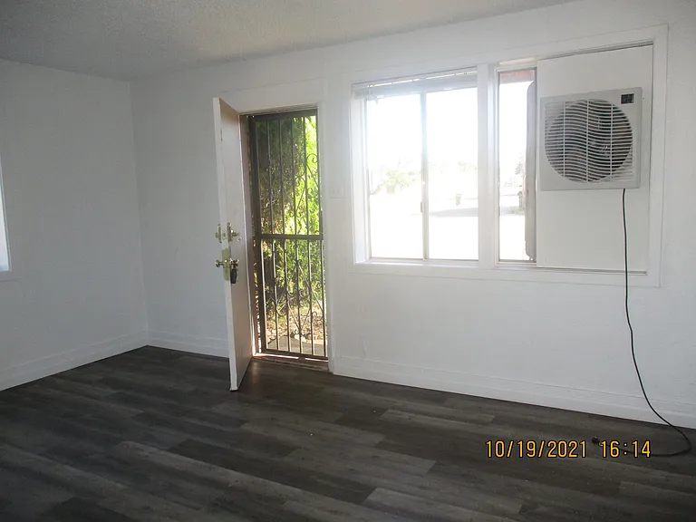 540 North Ave — Photo 17