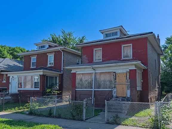 2nd image of 7141 S Woodlawn Ave