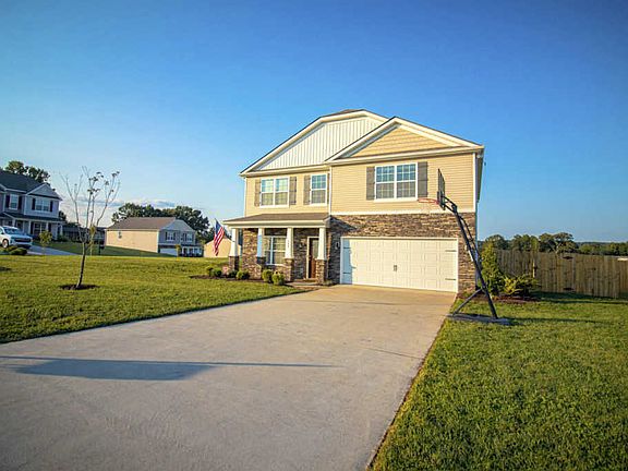 2nd image of 143 Gail Ln