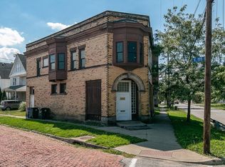 15416 Saranac Rd, Cleveland, OH 44110