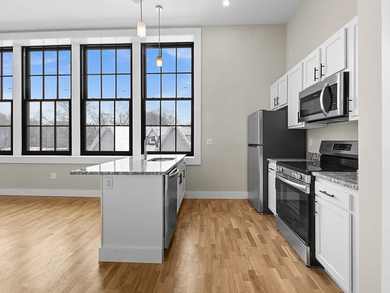 St. Agnes Apartments — Photo 3