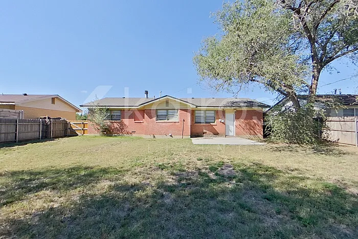 1509 Bell St — Photo 18