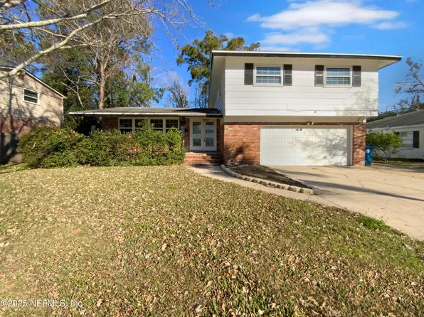 8529 BURKHALL Street, Jacksonville, FL 32211