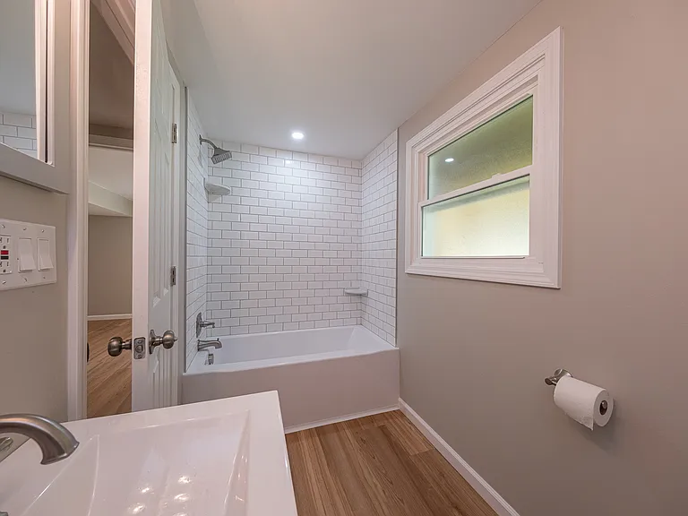734 Millers Run Rd — Photo 6
