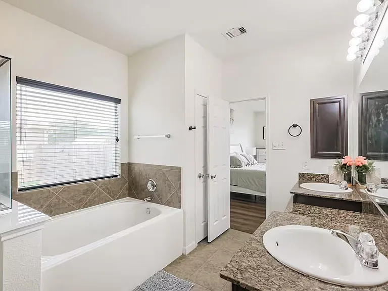 18607 Shavano Ct — Photo 20