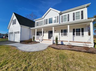 6 Blue Heron Dr, Rehoboth, MA 02769