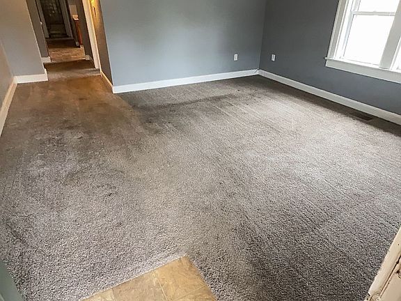 2nd image of 1908 Prospect St