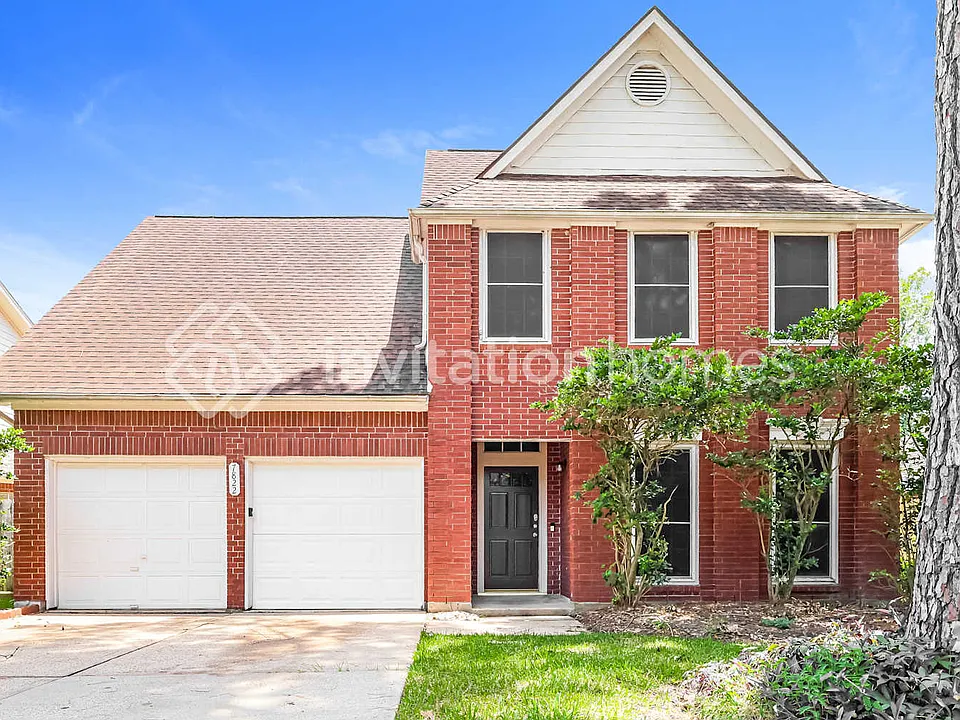 7822 Heather Heights Way