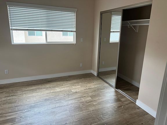 5th image of 1422 N Mariposa Ave #1422