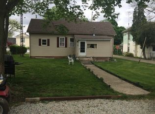 633 W Oakville Rd, Oakville, IN 47367