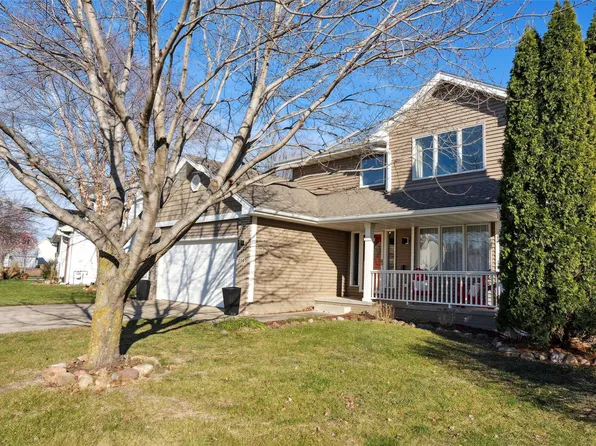 2065 NW 155th St, Clive, IA 50325